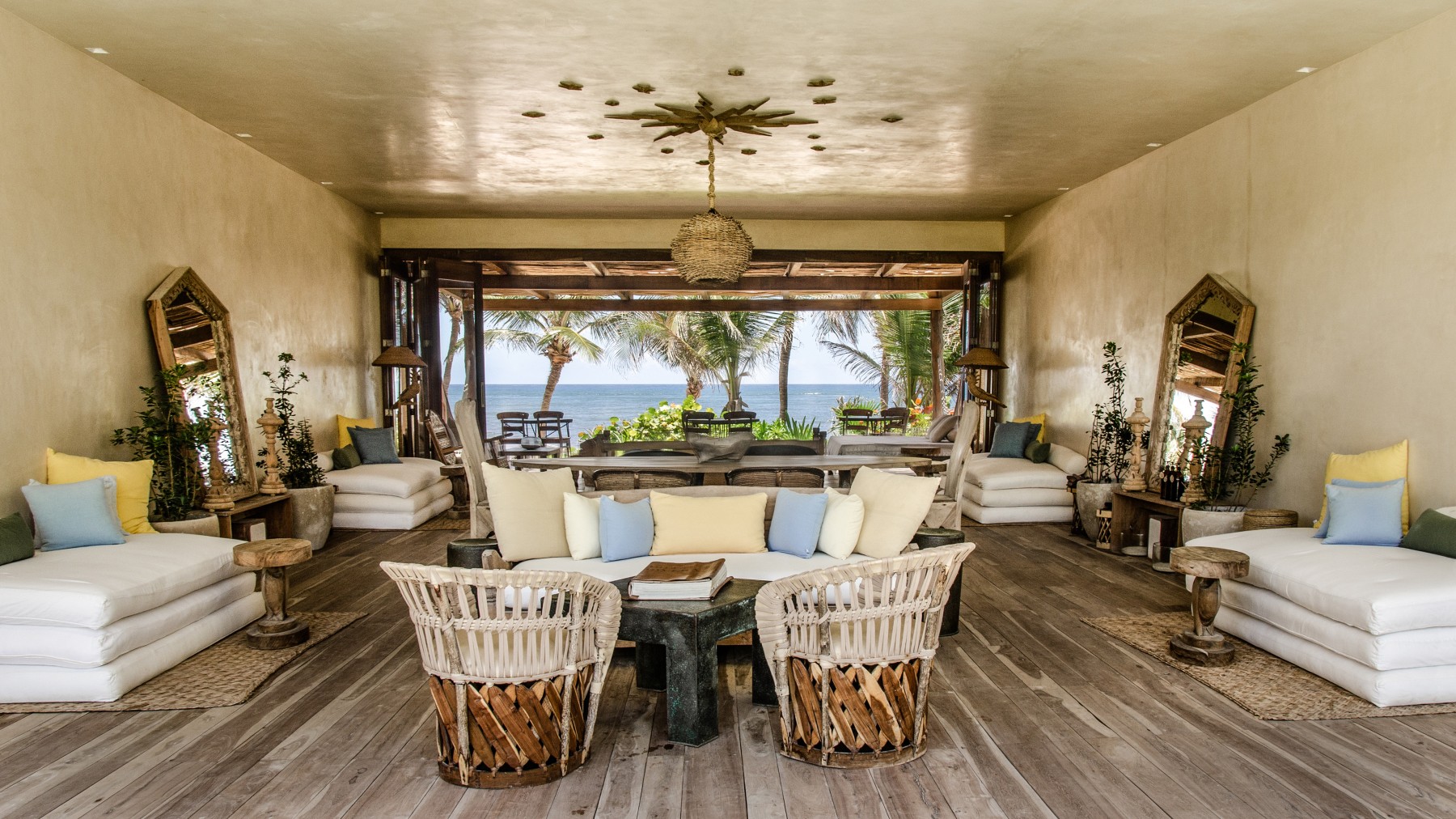 La Valise Tulum